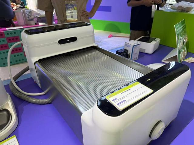 物行业的旗舰展会也站到了人工智能的风口不朽情缘登录AI养宠的时代来了这场宠